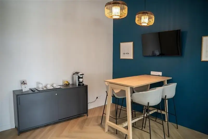 Salle 4 Personnes · Flex-O Montpellier Cambacérès Gare TGV