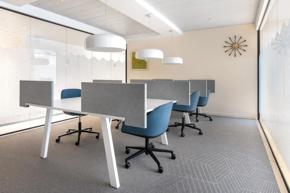 Coworking day pass · Regus MANILA, Eco Tower - Bonifacio Global City