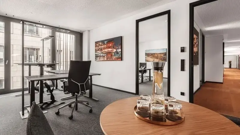 Private office for 2 persons · Contora Office Solutions - Stuttgart Kronprinzenpalais