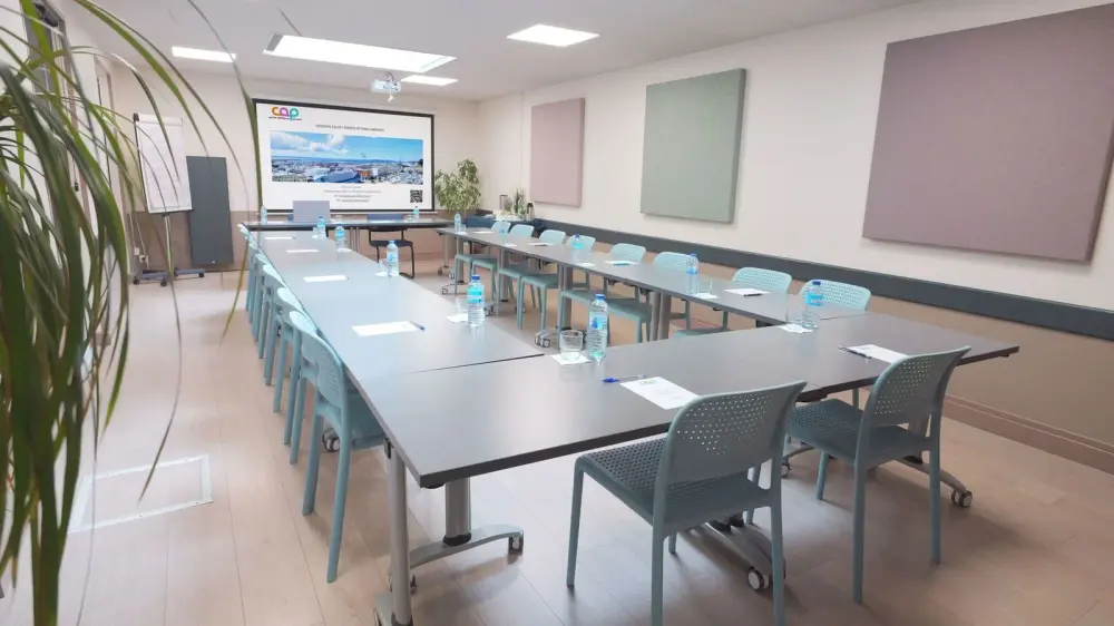 Salle de réunion 2 · Centre d'affaires du Port