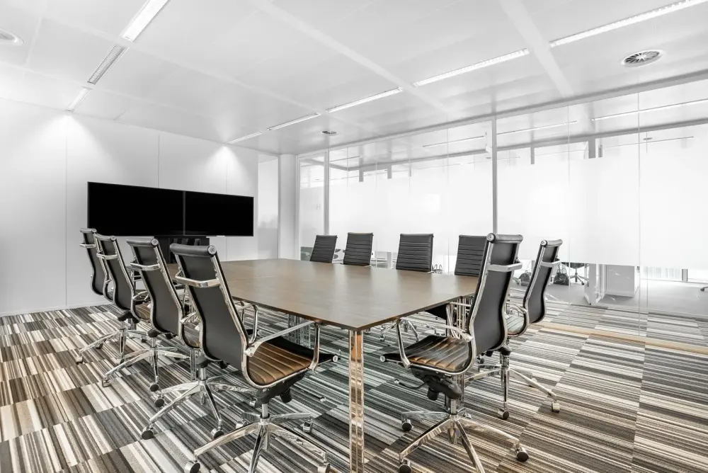 Room Mckinley · Regus MANILA, Eco Tower - Bonifacio Global City