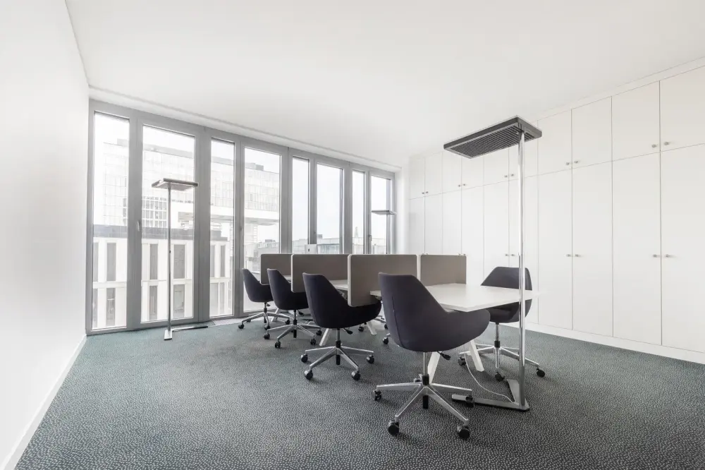 Coworking day pass · Regus MEXICO CITY, Regus Parque Lincoln