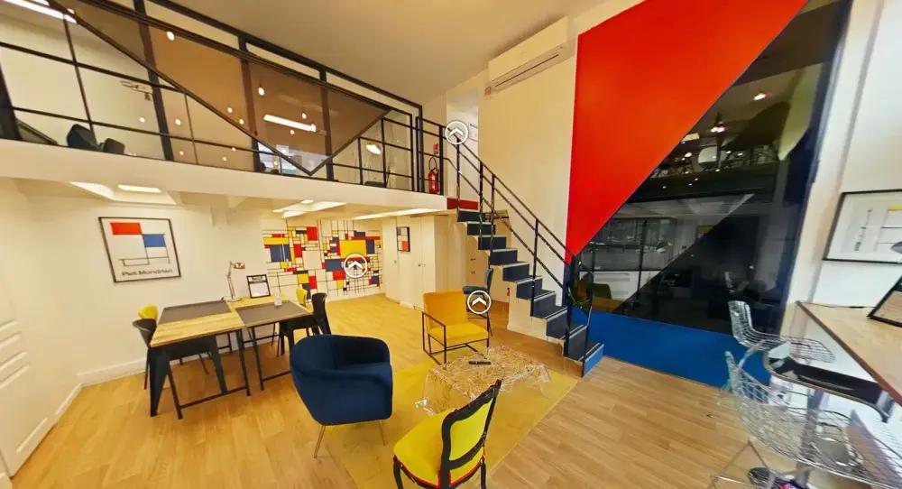 Poste de coworking · Reggad Estate - Félix Viallet