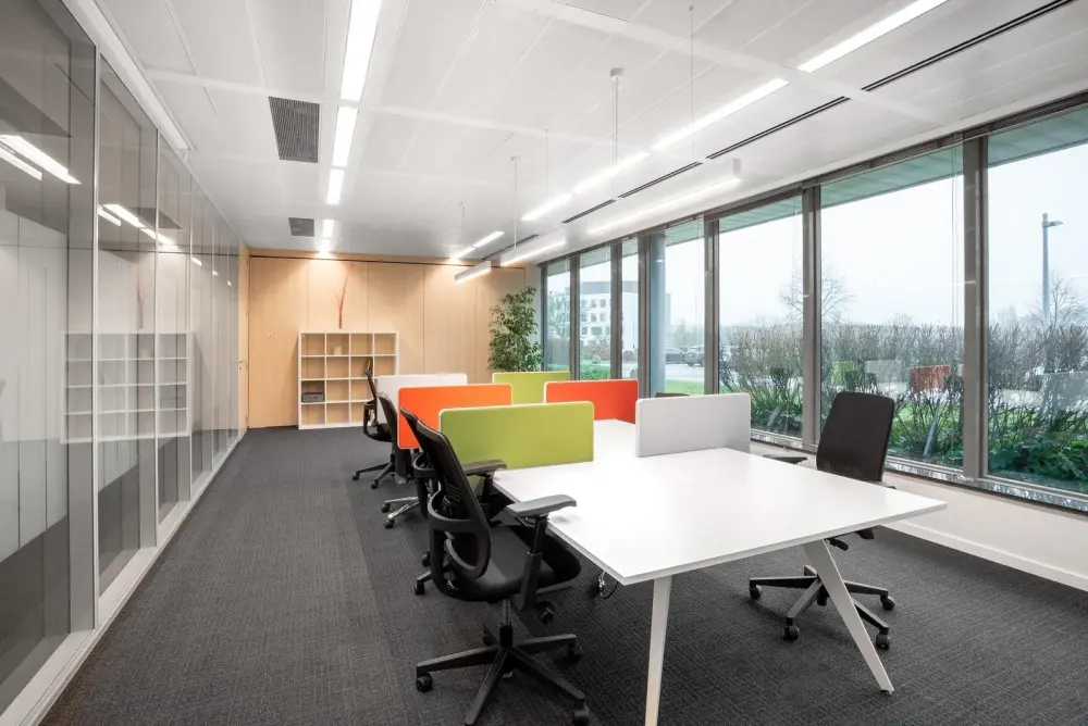 Coworking day pass · Regus Bucharest, City Gate