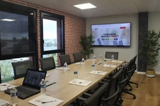 La Salle de réunion · Work in Varenne