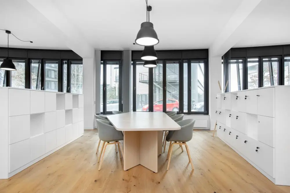 Coworking day pass · Regus Bilbao, Deusto