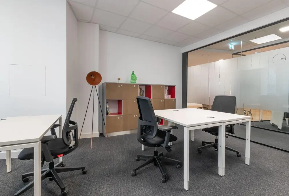 Day office · Regus LIMA, Cronos - El Derby