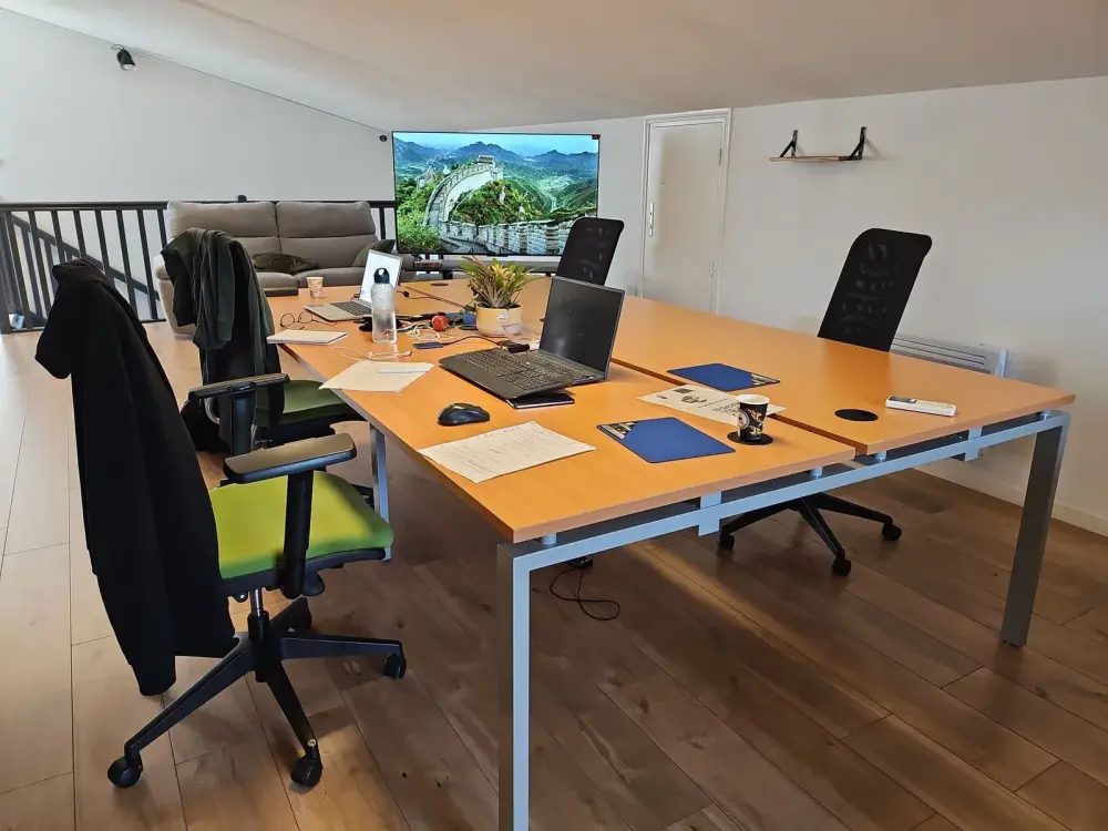 Poste en Coworking à Saint-Raphaël · Espaciel