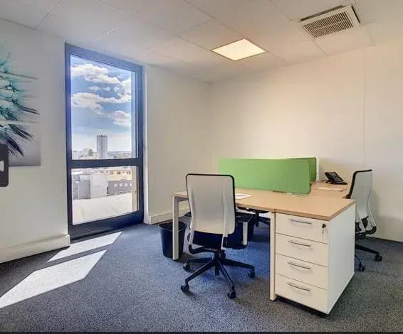 Bureau de Passage 3 postes · Office Station Metz