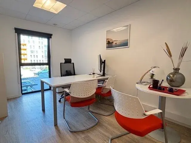 Bureau Arz · Centre d'affaires Lorient Mer