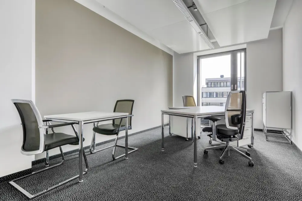 Day office · Regus OBERHACHING, Bajuwarenring