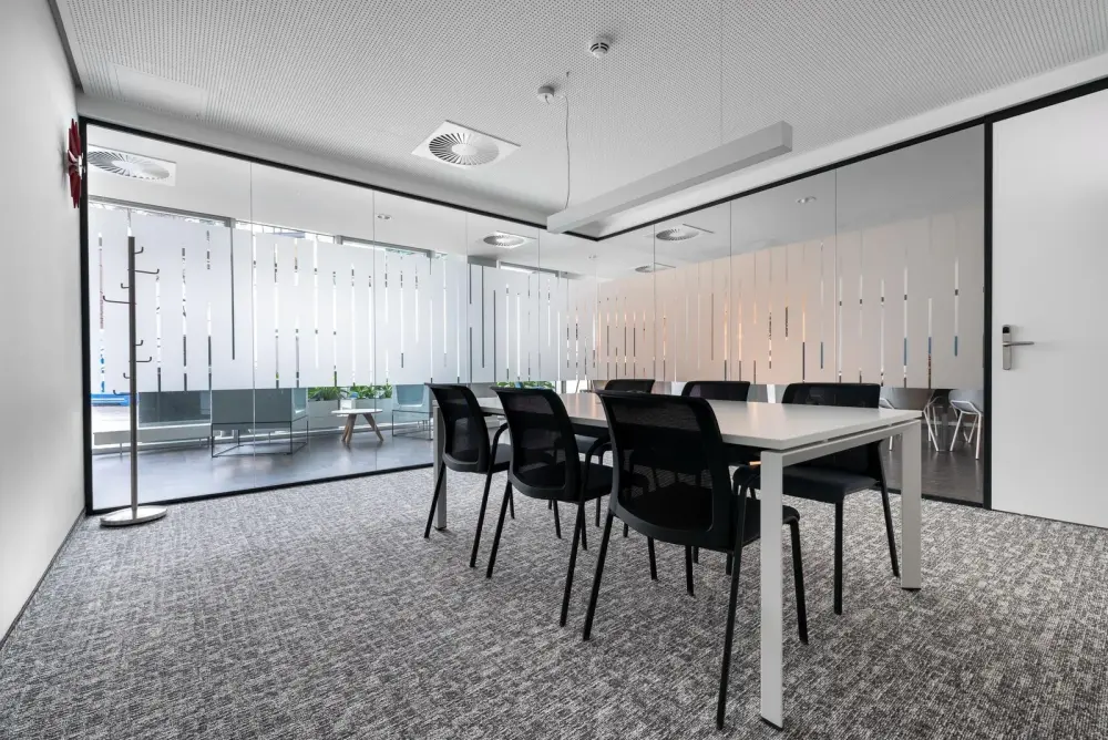 Meeting room MR-01 · Spaces Dublin, Spaces Airport Central