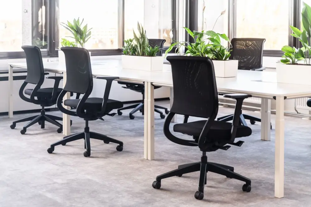 Open space flex desk · Settlers