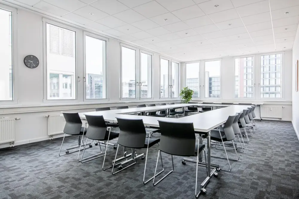 Room BOARDROOM · Regus Manila, Ascott Ayala Center – Makati City