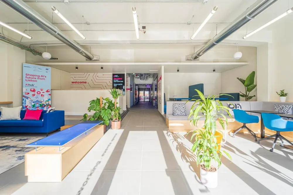 Hot Desk · Sitio Work Hub AI