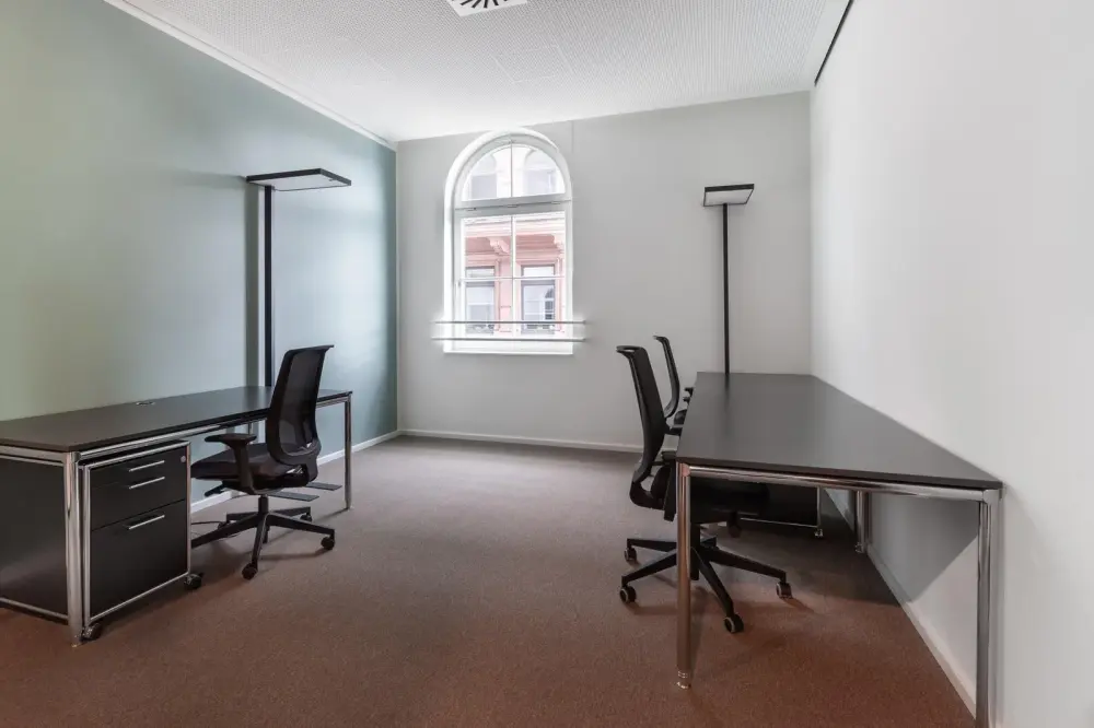 Day office · Regus DOHA, Al Ghanem Building